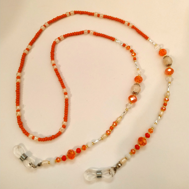 بند عینک کریستالی با طراحی شیک و مینیمال