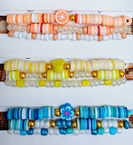 ست سه تایی دستبند مهره ای رنگارنگ با تم میوه ای و گلدار مناسب دختران