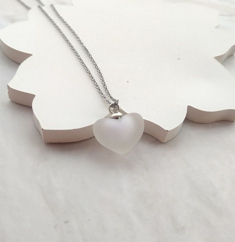 گردنبند فانتزی طرح قلب یخی با زنجیر استیل رنگ ثابت