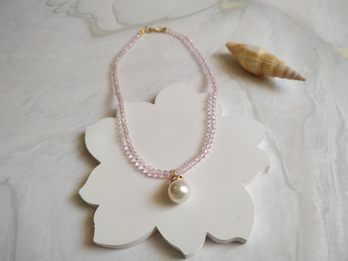 گردنبند کریستالی زنانه با آویز مروارید سواروزکی – گردنبند شیک و براق